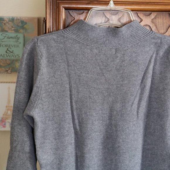 White Stag Crossover Ribbed V-Neck Sweater - Grey Heather #WL40324 - Picture 9 of 16